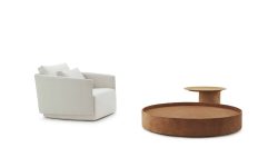 Poltrona JOY e mesas DISCO