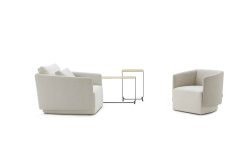 Poltronas JOY e mesa ELO