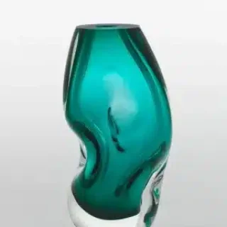 terpins.com_01-vaso-ncleo-i-verde_foto-andrcs-otero_2014-low-299x400.jpg